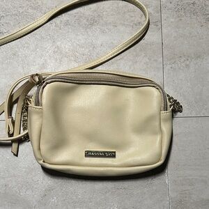Madden Girl Cream Crossbody Bag